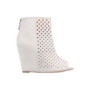 REBECCA MINKOFF Suede Wedge Bootie Light Grey 6.5